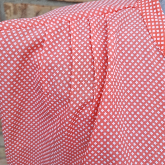 ANN TAYLOT LOFT Pink/Coral Cap Sleeve Button Down Blouse, Medium, Never Worn - Picture 6 of 8